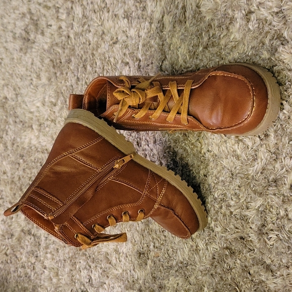 Children place boots size 3 - Picture 2 of 2